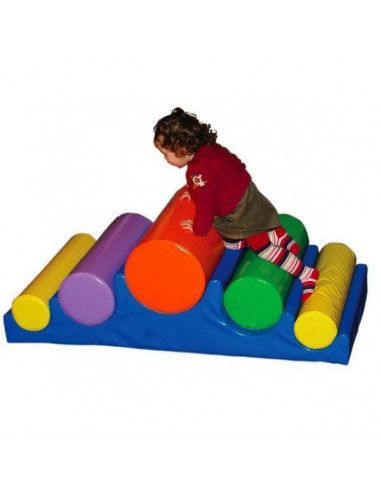montaña de cilindros psicomotricidad infantil Sumo Didactic