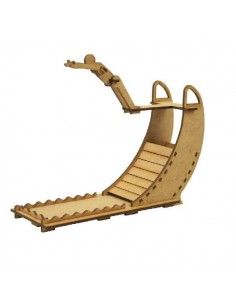MAQUETA DE PORTALAPICES CON EL TEMA DE SALTO DE TRAMPOLÍN