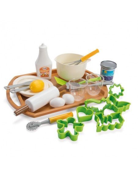 SET DE JUGUETE PARA HACER UN BIZCOCHO REALIZADO EN PLÁSTICO DE LA MARCA ANDREU TOYS. 24 PIEZAS.