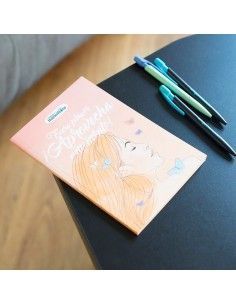 ENUNCIADO EN LIBRETA A5 FUERA DE PLANES ¡ APROVECHA EL MOMENTO! LA MENTE ES MARAVILLOSA