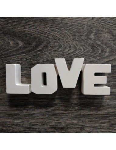 Letrero de madera con palabra love en...