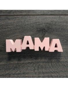 Letrero con palabra mama en...