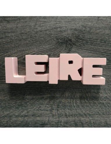 Letrero de madera mdf de nombre leire...
