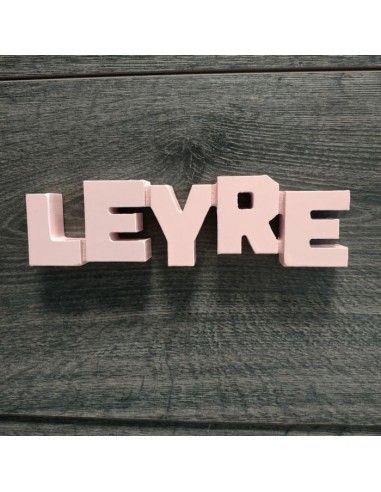Letrero de madera mdf de nombre leyre...