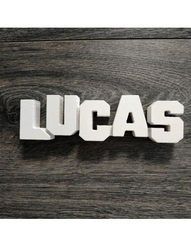 Letrero de madera mdf de nombre lucas...