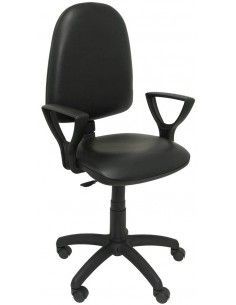 silla de despacho elegante en símil piel