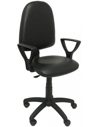 silla de despacho elegante en símil piel