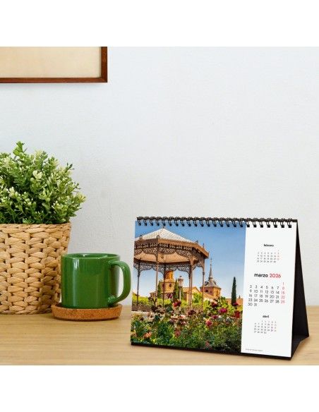 Calendario 2026 sobremesa Finocam con fotos urbanas