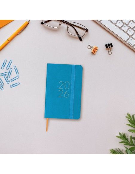 Interior de la Agenda Finocam Lisa F2 Azul 2026 con diseño profesional