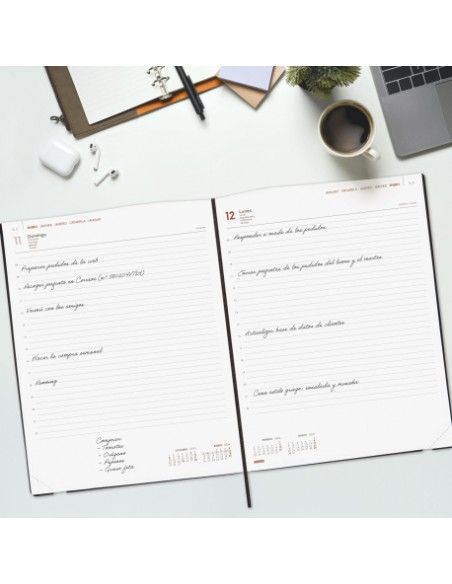Detalle tapa blanda flexible Agenda Dynamic Mara Finocam